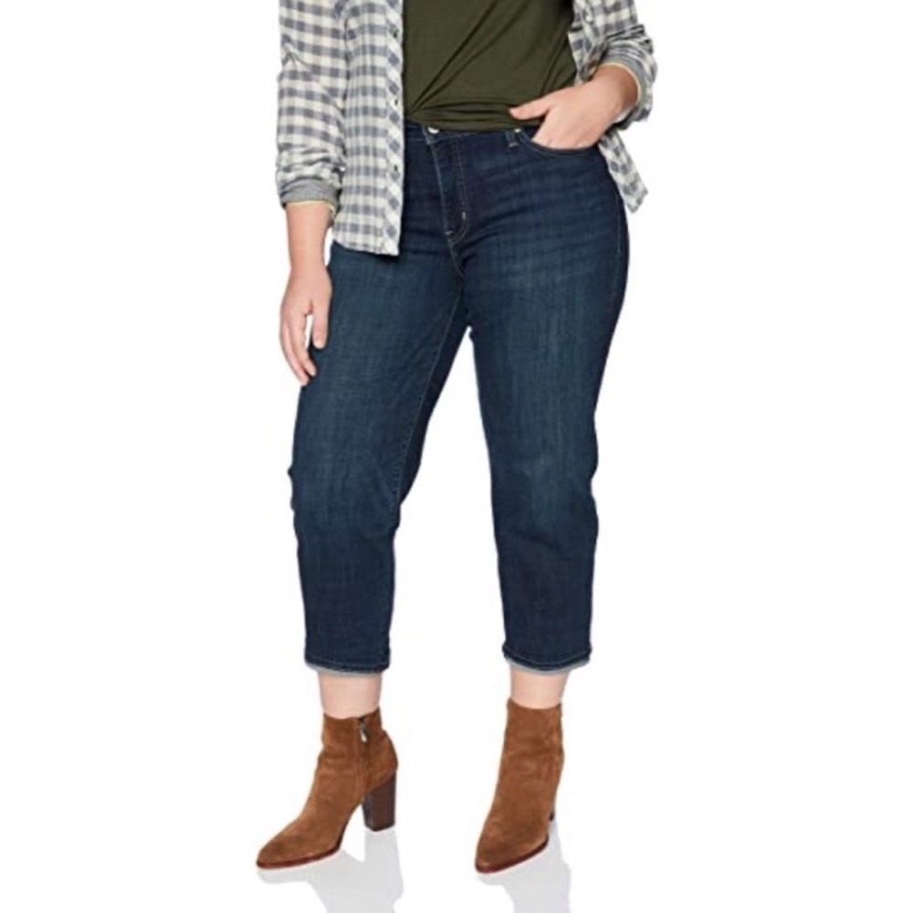 Levi’s Boyfriend Jeans 👖 33”x 27”
